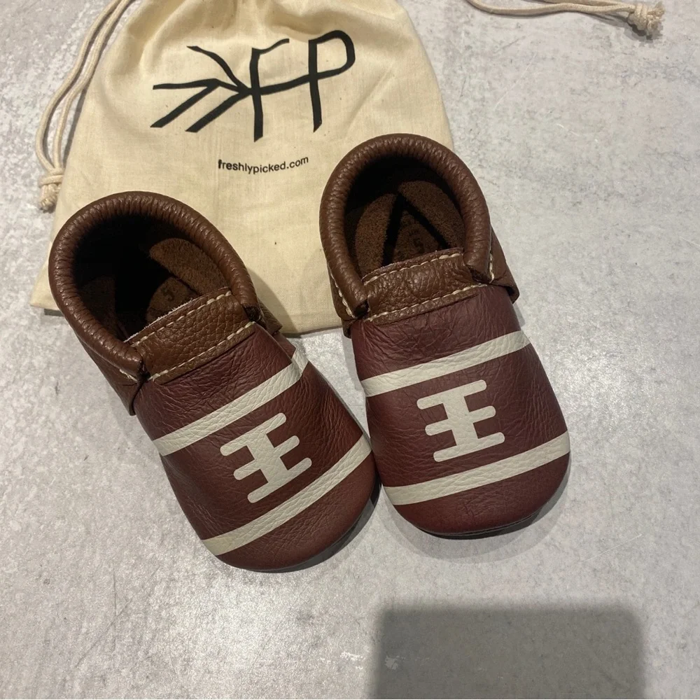 Freshly Picked || Touchdown City Shoe Mocs Football Brown‎ 5